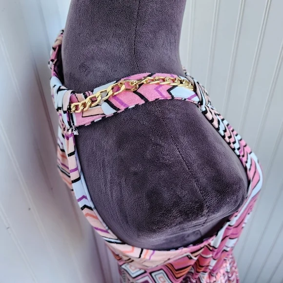 Jennifer Lopez Pink and White High Low Sundress with Sleeveless Halter Neck - Picture 15 of 16